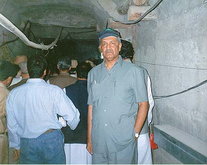 AQ Khan in the tunnel